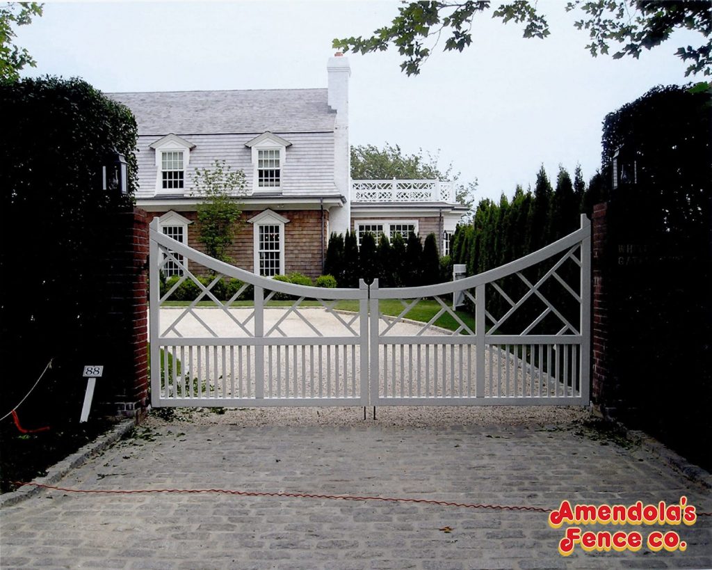 Custom-Wood-Continuous-Scallop-Double-Drive-Gate2 Continuous Scallop Style Custom Wood Double Drive Gate