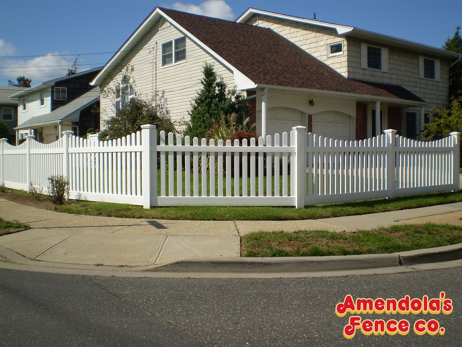 Fence Elmont