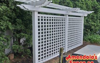 Pergola with lattice 2